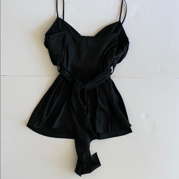 DVF silk Top SZ 4 - Picture 2 of 5